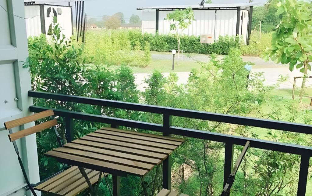 Boxotel Ban Nong Chik  Exterior photo