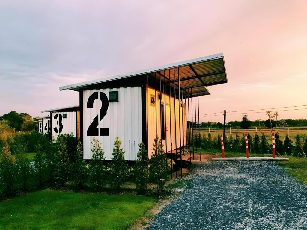 Boxotel Ban Nong Chik  Exterior photo